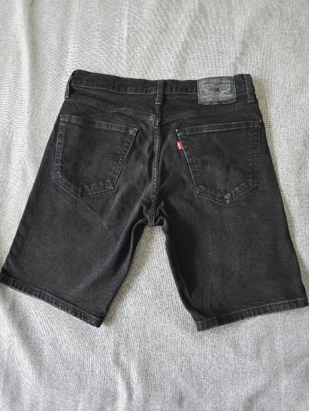 Levi's 405 Black Men's Denim Shorts Size 32